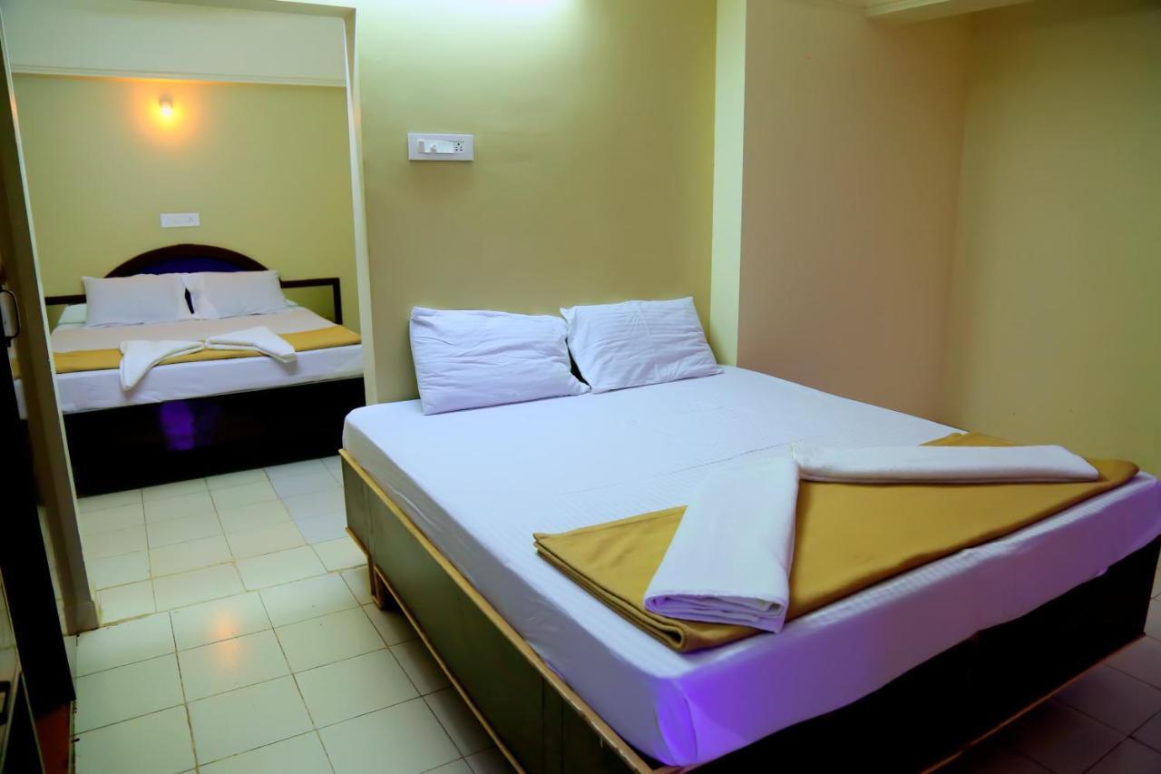 Sri Jawahar'S Residency Hotell Palani Exteriör bild